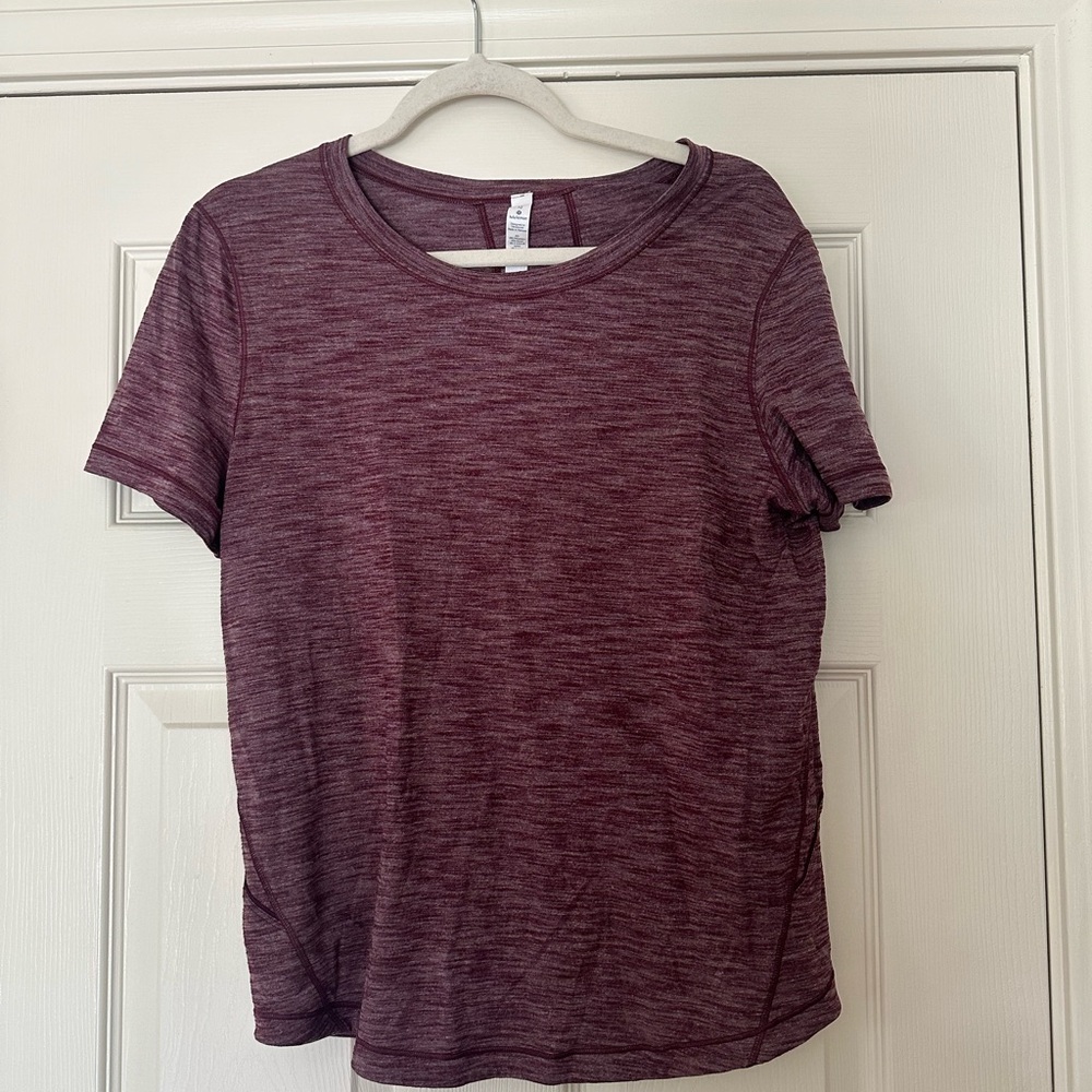 Lululemon Womens TShirt